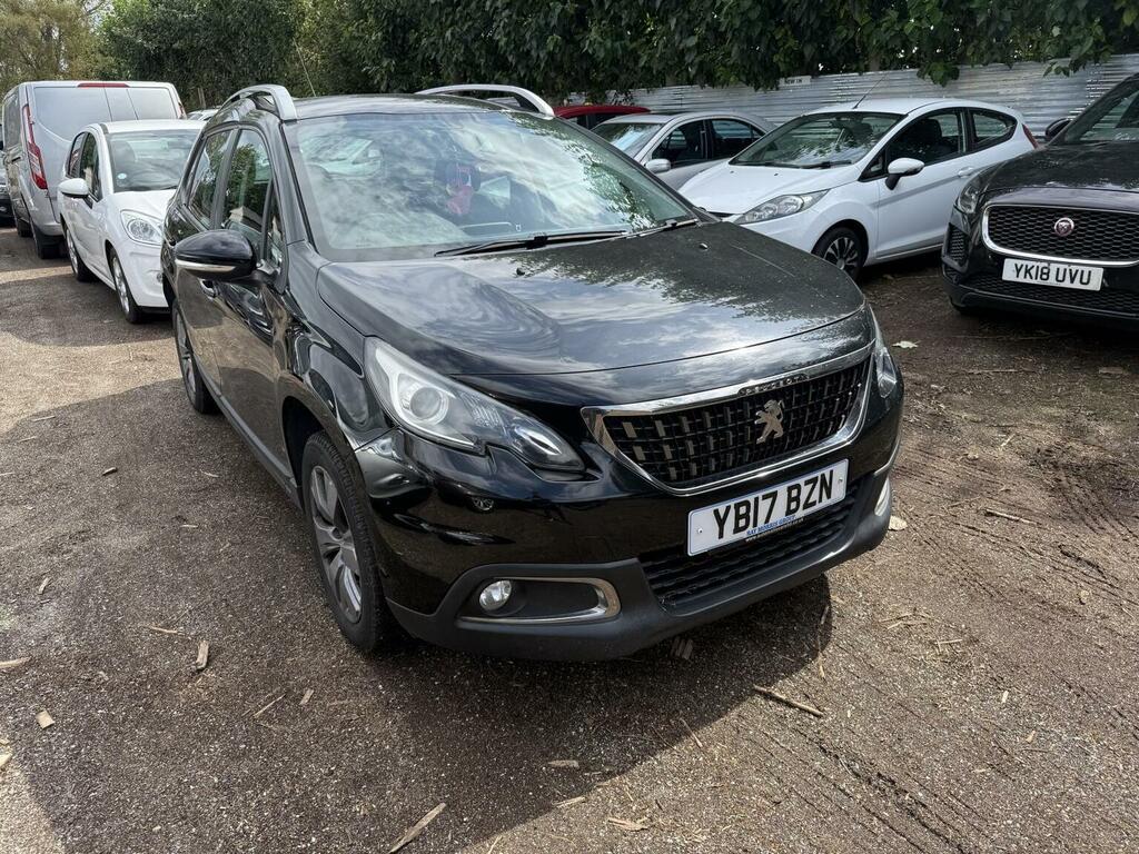 Peugeot 2008 1.2 Puretech Active Euro 6 Black
