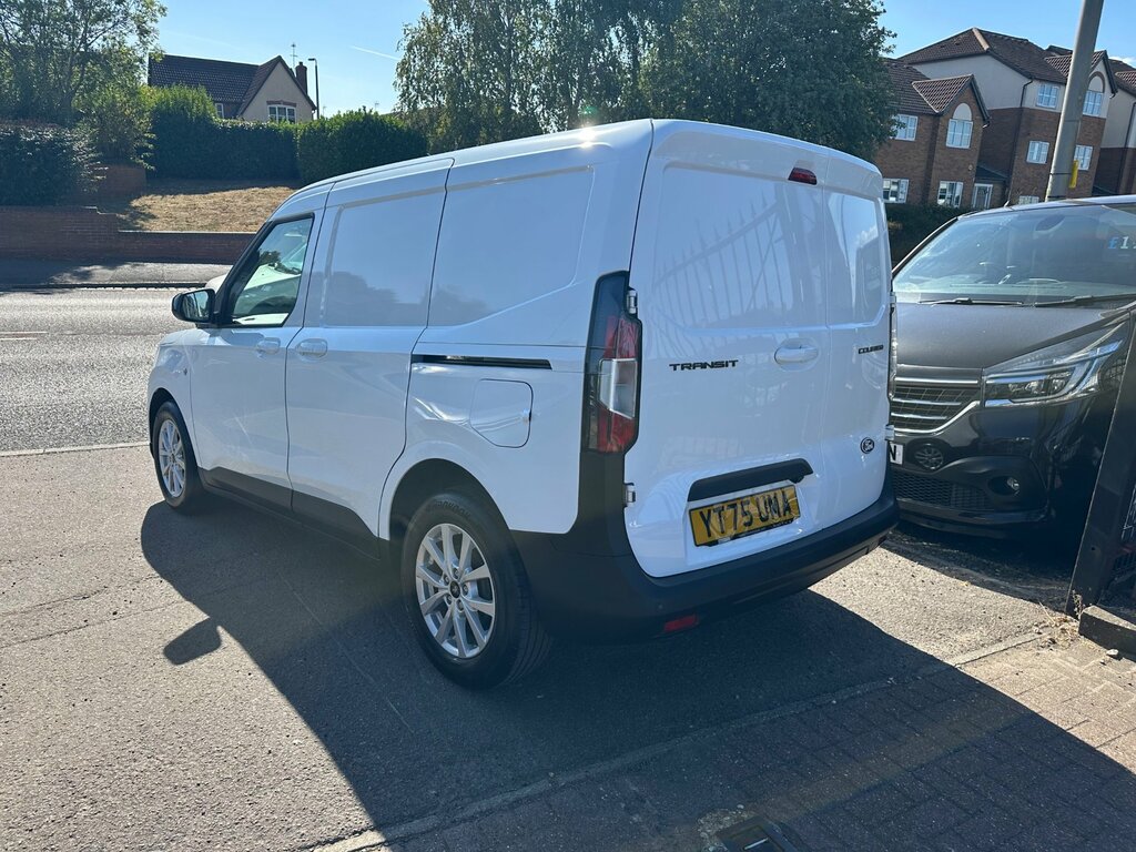 Ford Transit Courier Active Silver #7