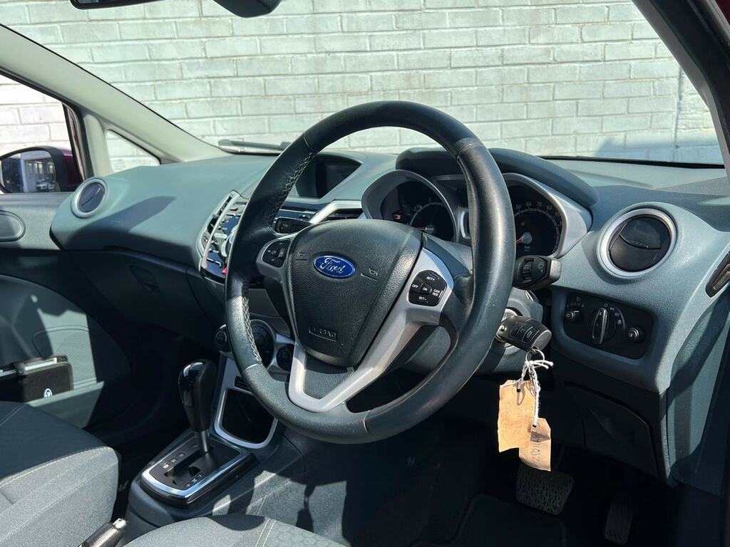 Ford Fiesta 1.25 Edge White #7
