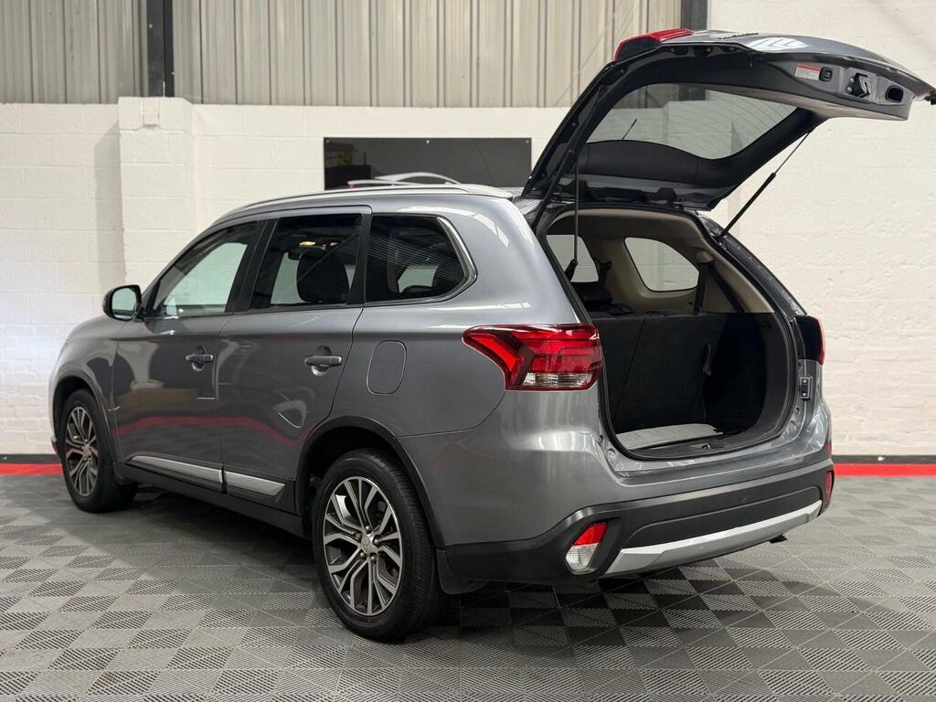 Mitsubishi Outlander 2.2 Di-d Gx4 4Wd Euro 6 Grey #3