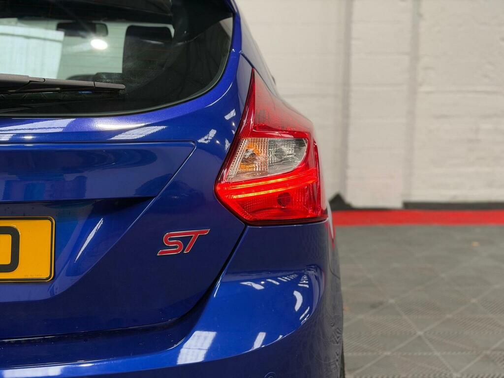 Ford Focus St-3 Black #41