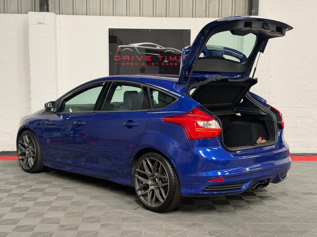 Ford Focus St-3 Black #5