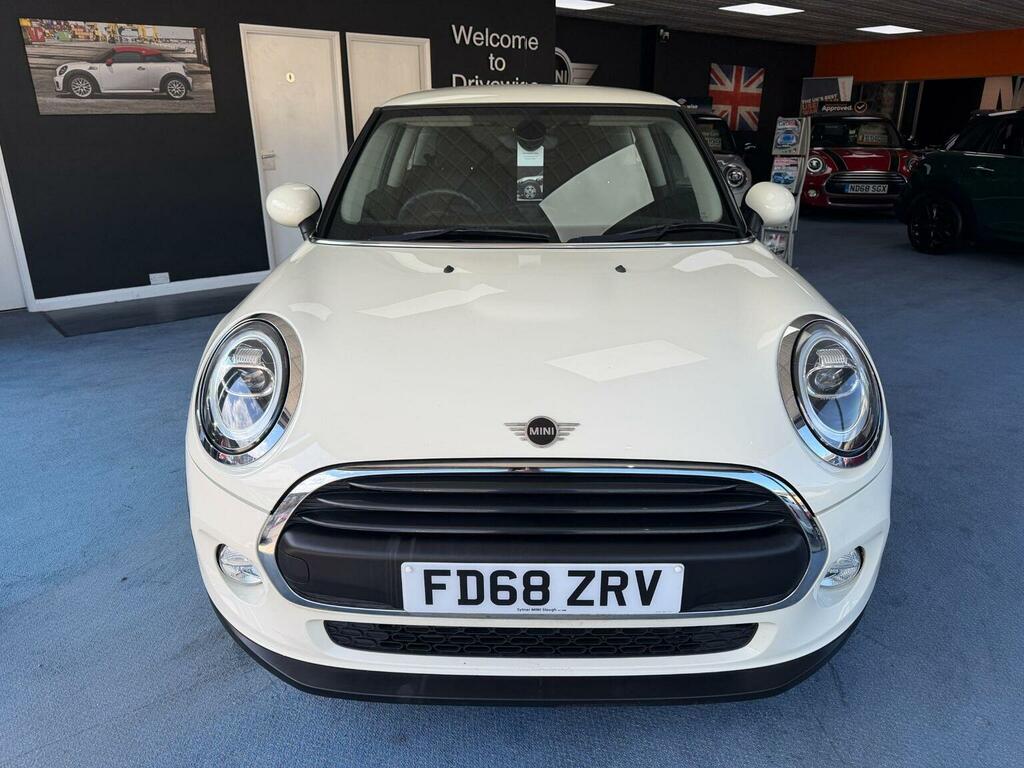 Mini Hatch Hatchback 1.5 One Classic Euro 6 Ss 20196 FD68ZRV White #4