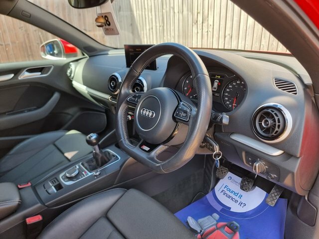Audi A3 1.4 Tfsi S Line Sportback Euro 5 Red #2
