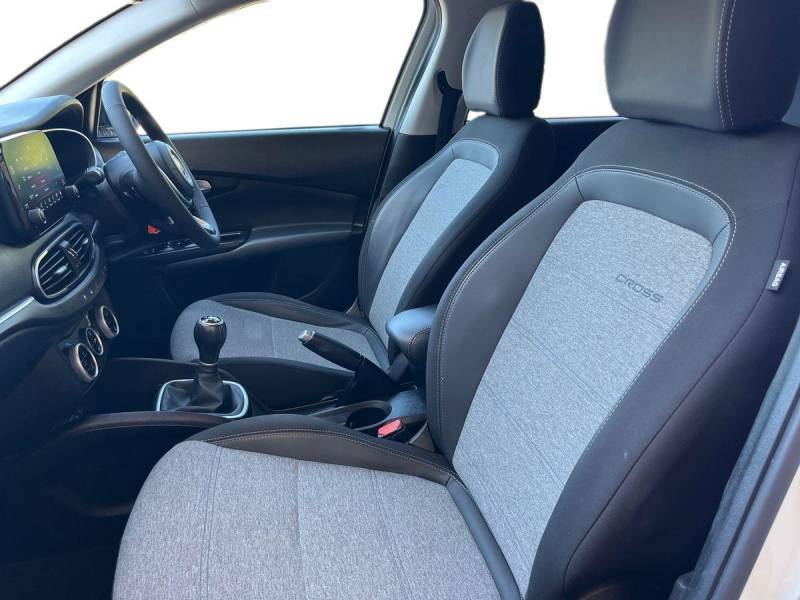 Fiat Tipo 1.0 Cross Euro 6 Ss - 2022 72 White #2