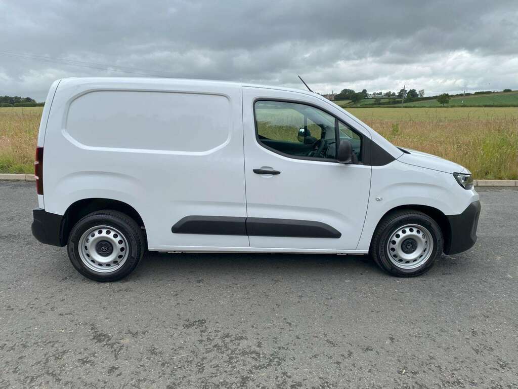 Citroen Berlingo Enterprise B-hdi White #2