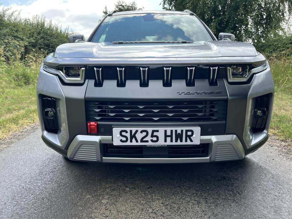 SsangYong Torres Est 1.5 K40 Au Silver #6