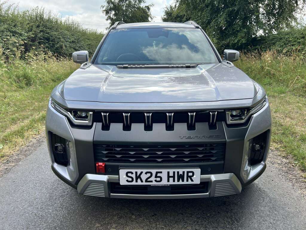 SsangYong Torres Est 1.5 K40 Au Silver #5