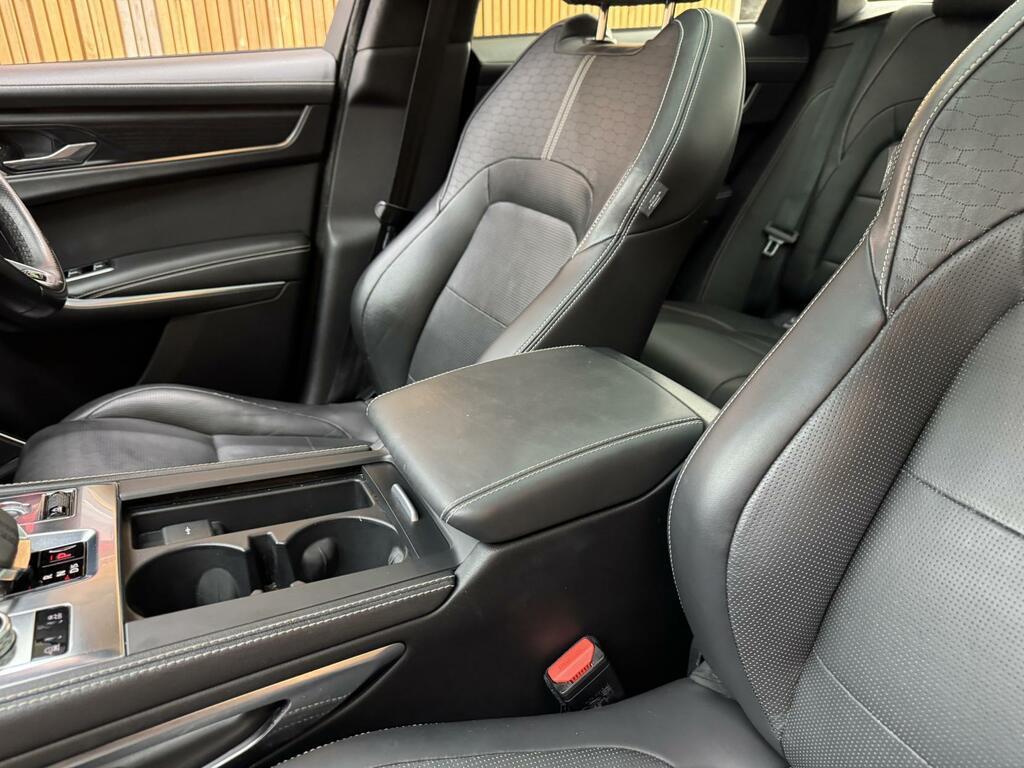 Jaguar F-Pace 2.0 D200 R-dynamic S 4Wd Grey #28