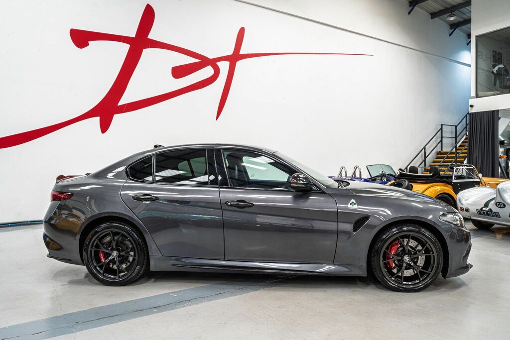 Alfa Romeo Giulia 2018 2.9 V6 Bi-turbo Quadrifoglio Saloon Petro Grey #4