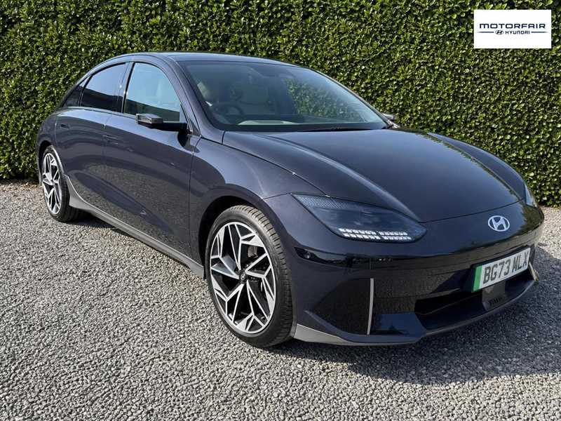 Hyundai Ioniq 6 77.4Kwh Ultimate Saloon 228 Ps Blue