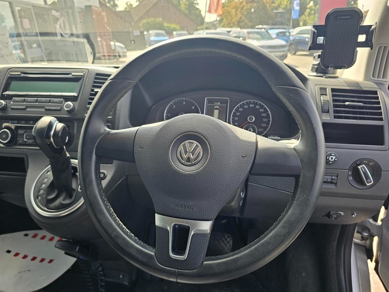 Volkswagen Caravelle Bitdi Bluemotion Tech Executive Green #11