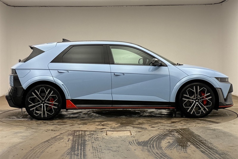 Hyundai Ioniq 5 84Kwh N Hatchback Awd 650 Ps VO24HDD Blue #2