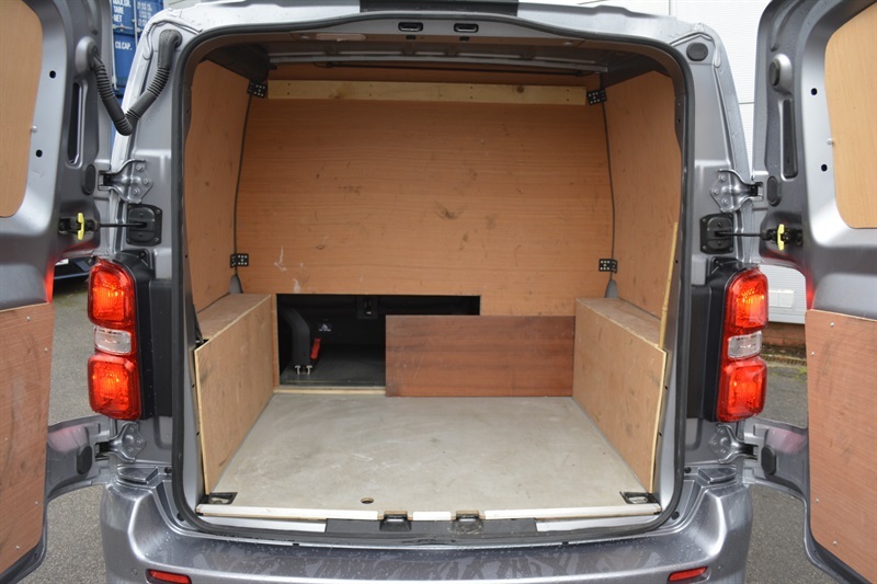 Vauxhall Vivaro 100Kw Ultimate L 50Kwh Black #25
