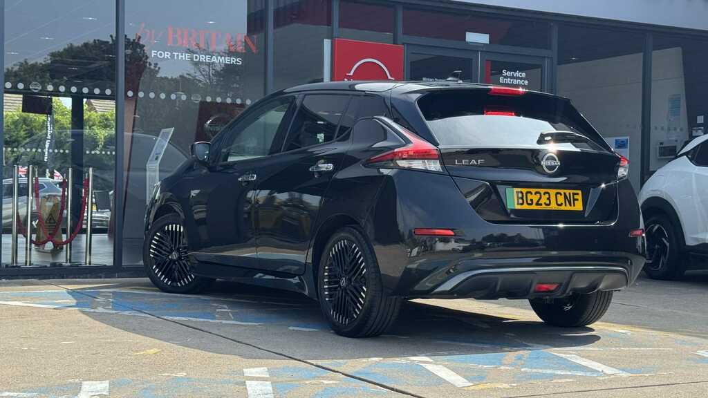Nissan Leaf N-connecta Black #5