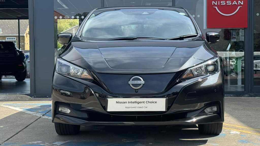 Nissan Leaf N-connecta Black #2