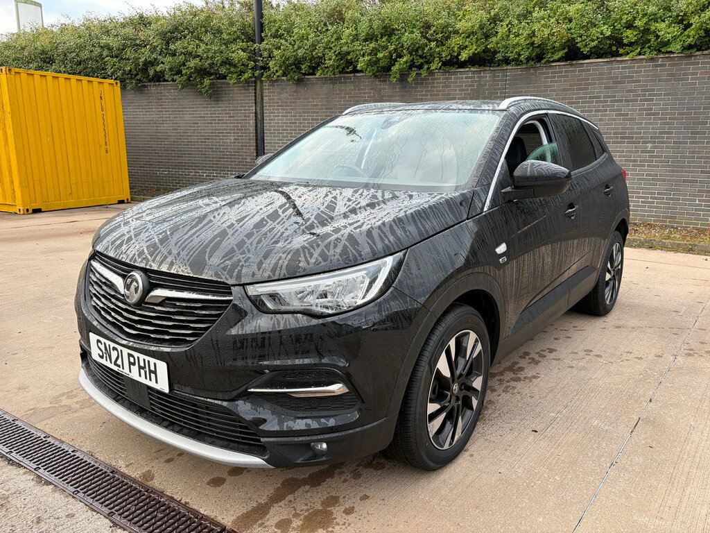 Vauxhall Grandland X 1.2 Turbo Griffin Edition Suv Eu Black
