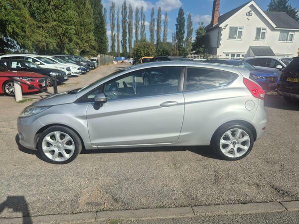 Ford Fiesta 1.4 Titanium RV59EWZ Silver #4