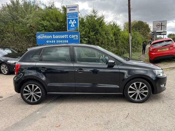 Volkswagen Polo 1.4 Match Euro 5 Black #4