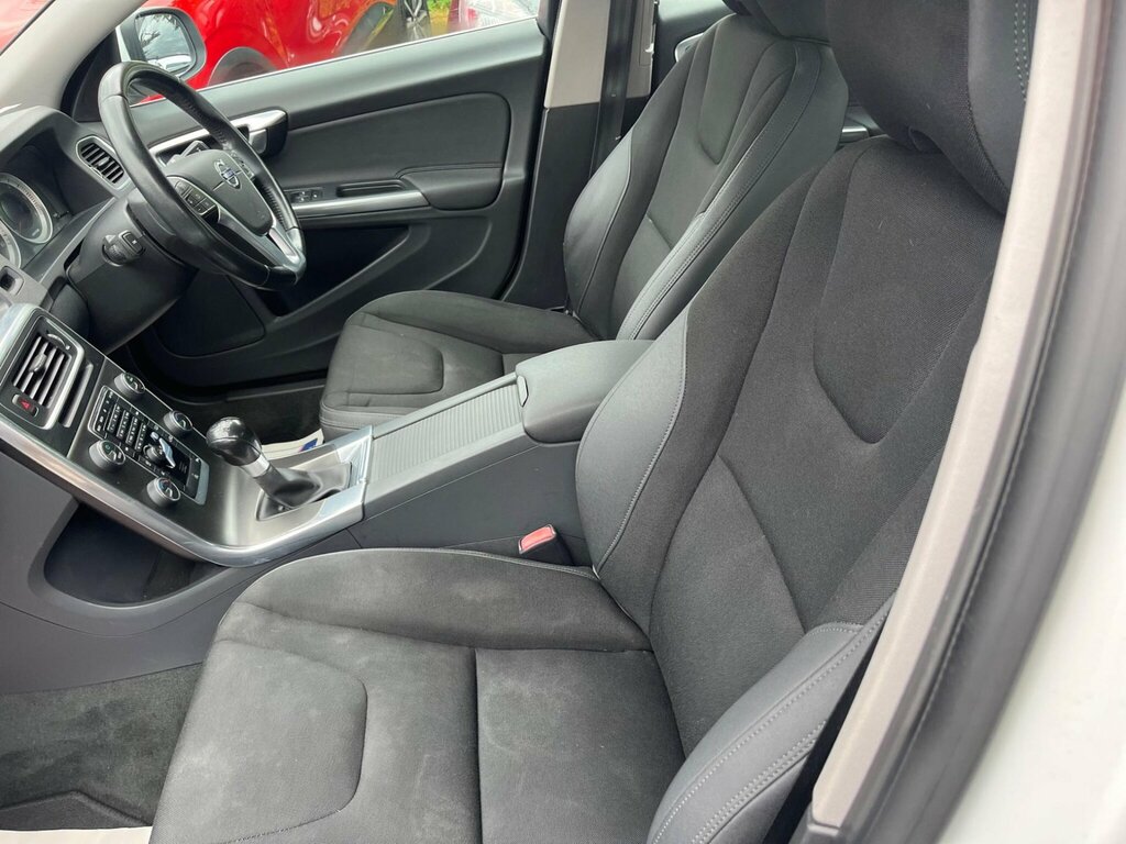 Volvo S60 D2 115 Se Nav Powershift Blue #17