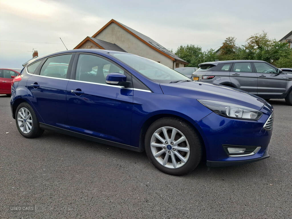 Ford Focus 1.0 Ecoboost Titanium FGZ2275 Blue
