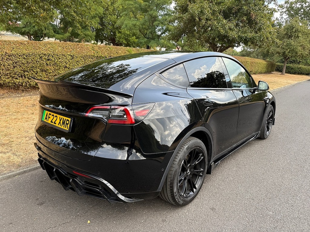Tesla Model Y Long Range U3720 Ulez AF22XMR Black #4
