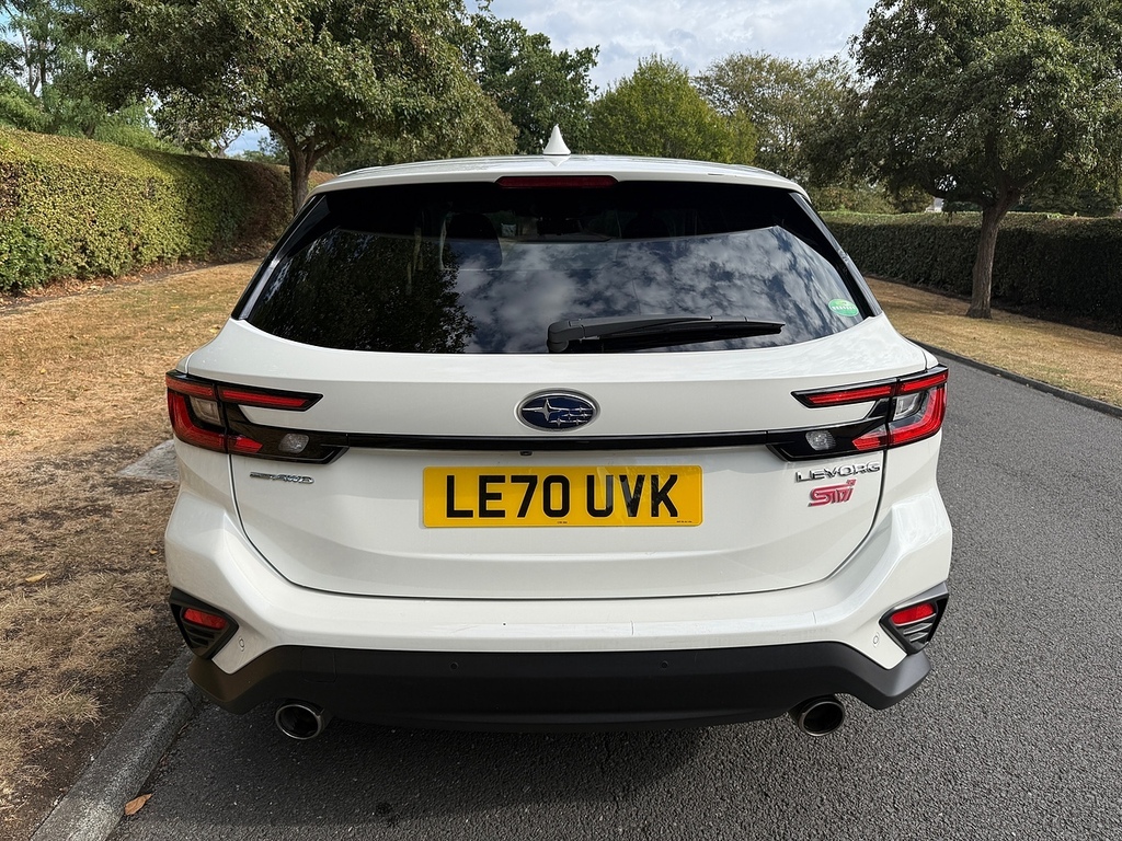 Subaru Levorg Sti Sport U3594 White #4