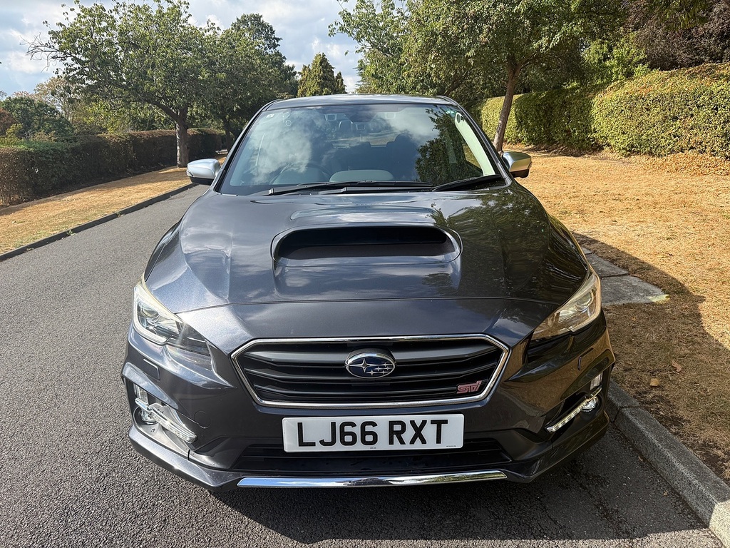 Subaru Levorg Gt White #7