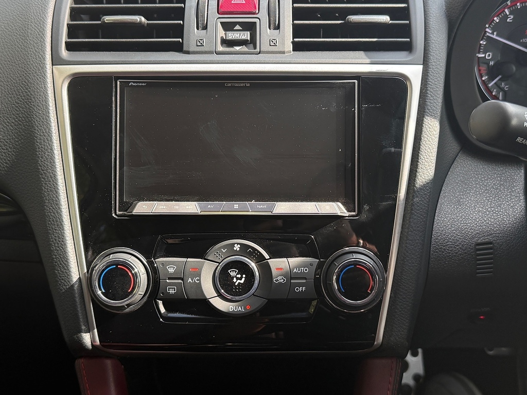 Subaru Levorg Gt White #15