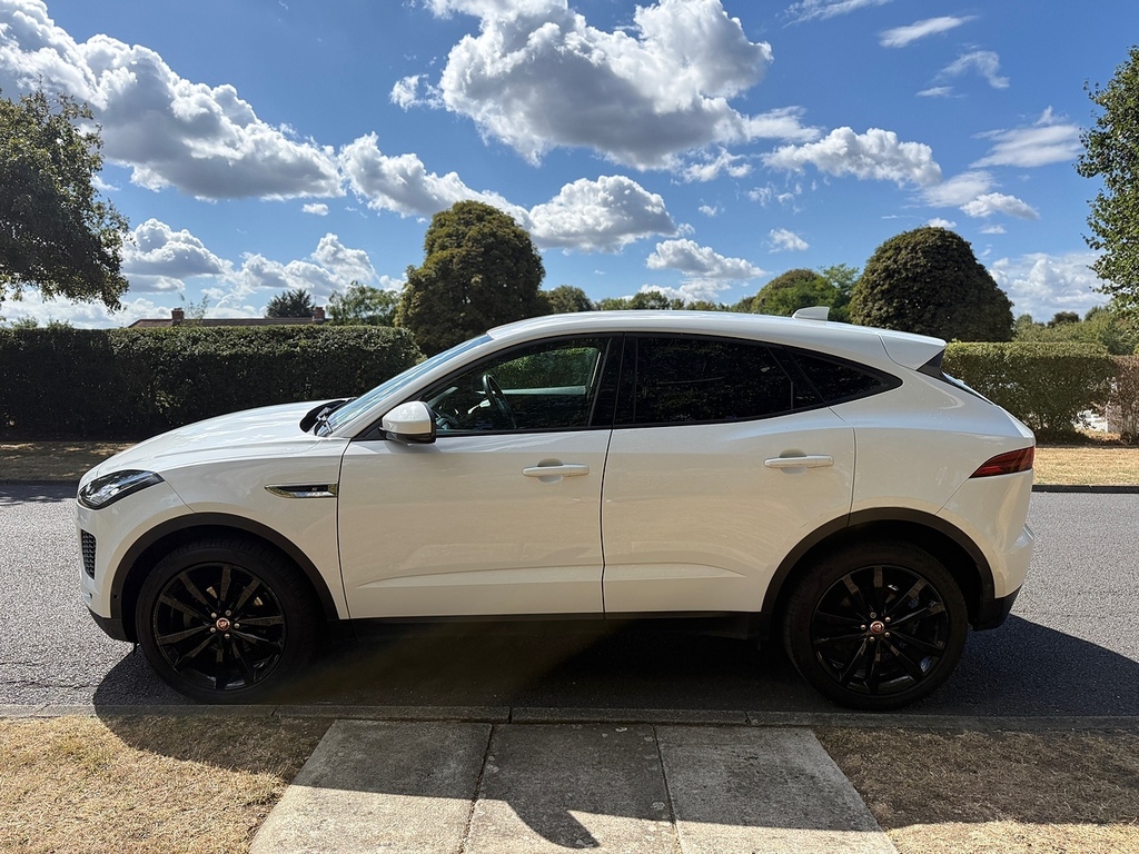 Jaguar E-Pace D180 S U3730 Ulez White #6