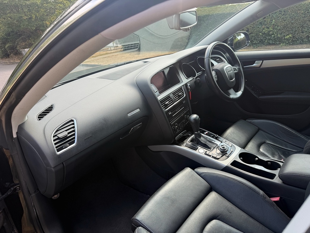 Audi A5 2.0Tdi White #18