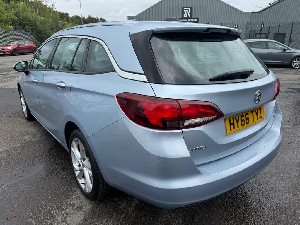 Vauxhall Astra Estate 1.6 Cdti Sri Sports Tourer Euro 6 Silver #3