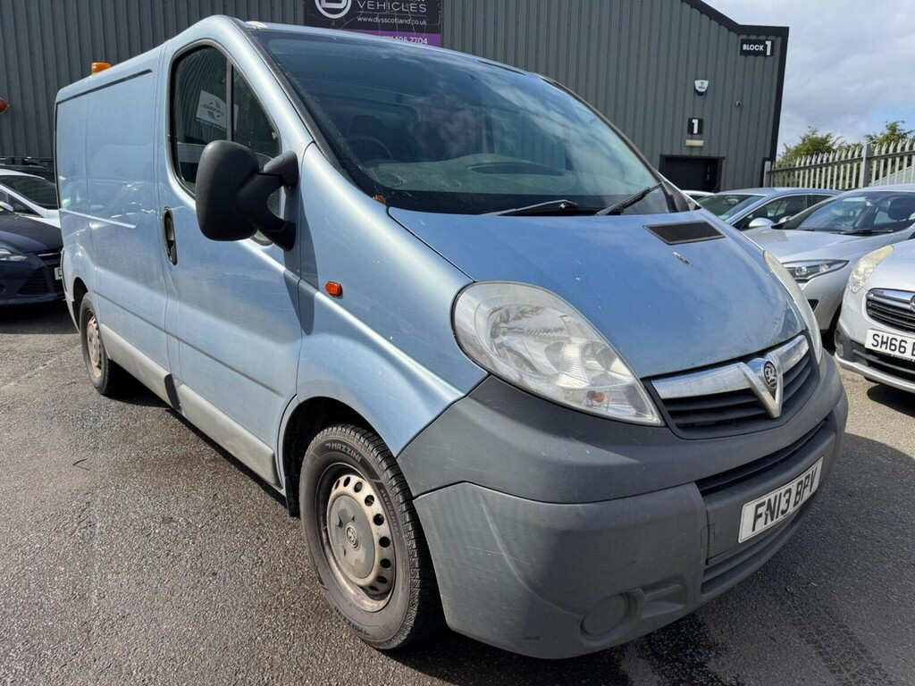 Vauxhall Vivaro Panel Van Silver #5