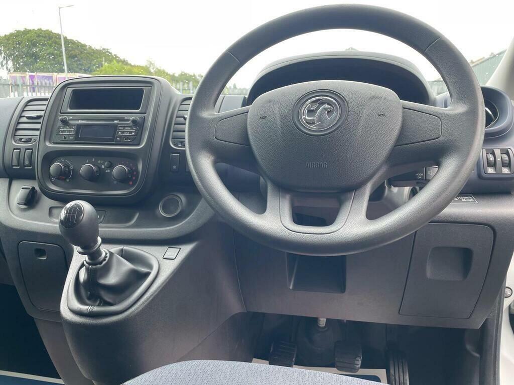 Vauxhall Vivaro Panel Van White #14