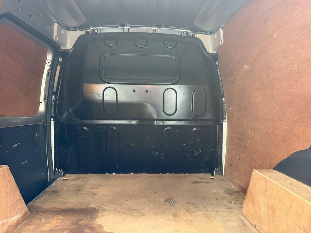 Renault Kangoo Panel Van Red #10