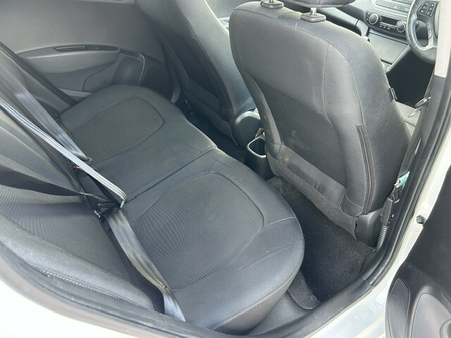 Hyundai I10 Se White #14
