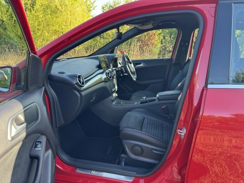 Mercedes-Benz B Class 2018 18 B LV18CVR Red #6