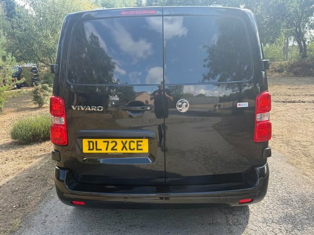Vauxhall Vivaro Mpv Black #5
