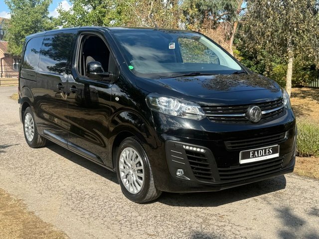 Vauxhall Vivaro Mpv Black