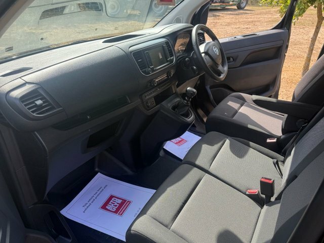 Vauxhall Vivaro Diesel Grey #13
