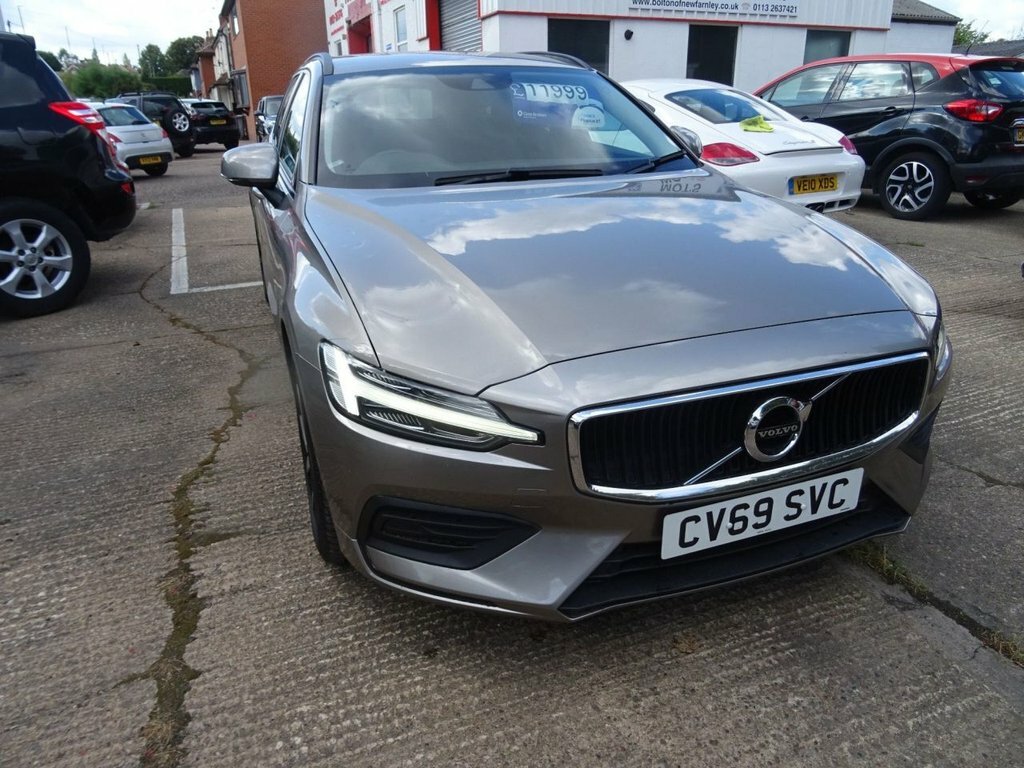 Volvo V60 2L Momentum CV69SVC Grey #4