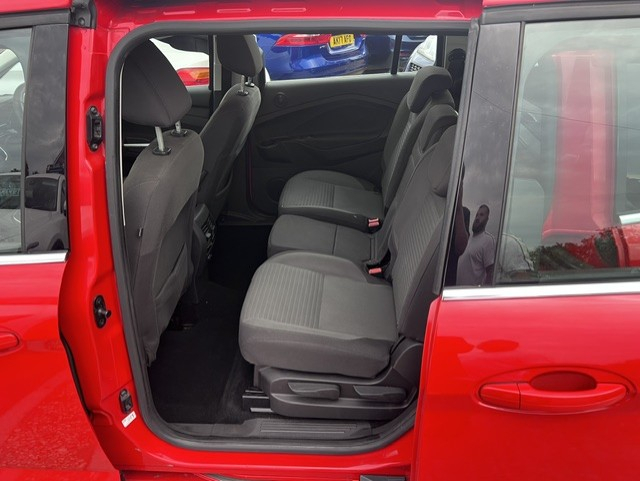 Ford Grand C-Max Grand Titanium Red #6