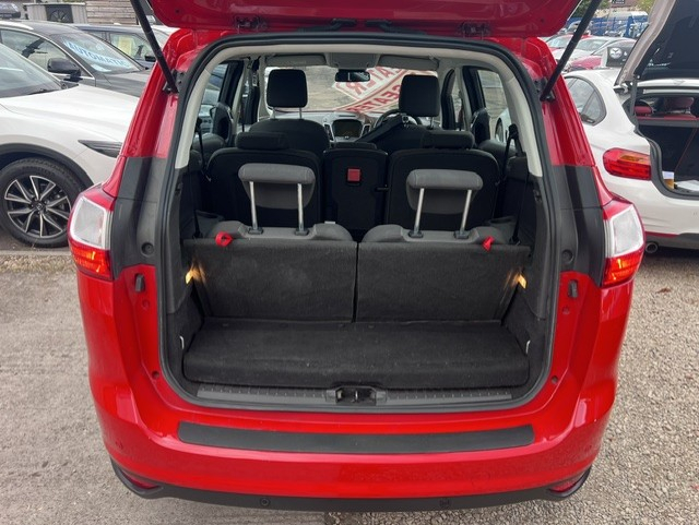Ford Grand C-Max Titanium White #10