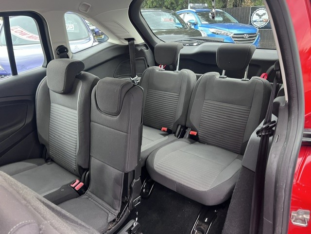 Ford Grand C-Max Titanium White #7