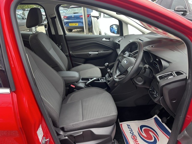 Ford Grand C-Max Titanium White #16