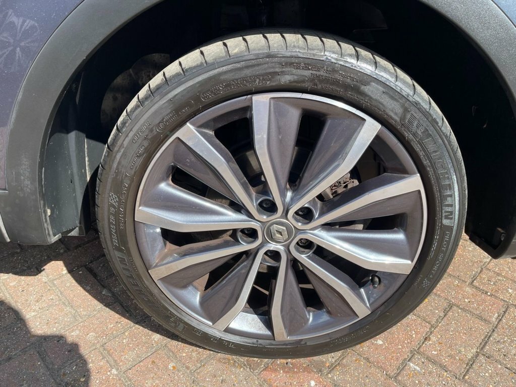 Renault Kadjar 2019 1.3 Tce Iconic Suv Edc Euro 6 Ss Grey #2