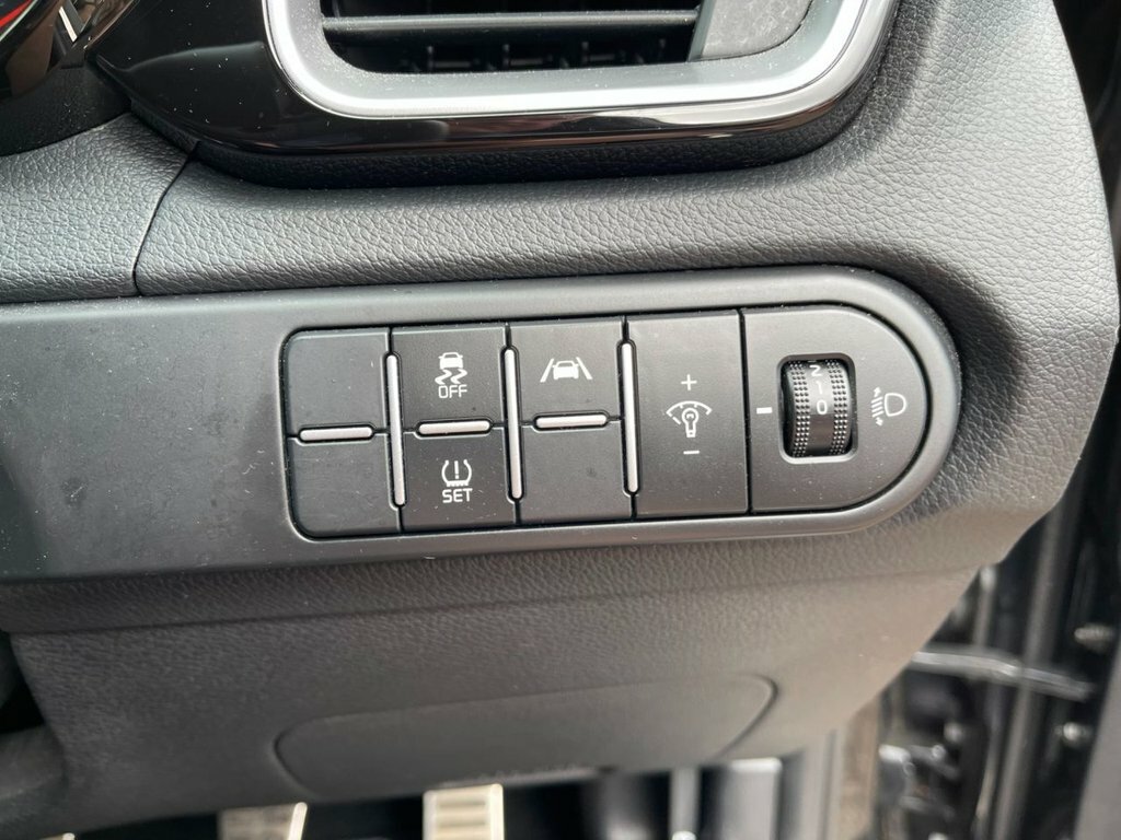 Kia Xceed 2023 1.5 T-gdi Gt-line Suv Euro Black #5