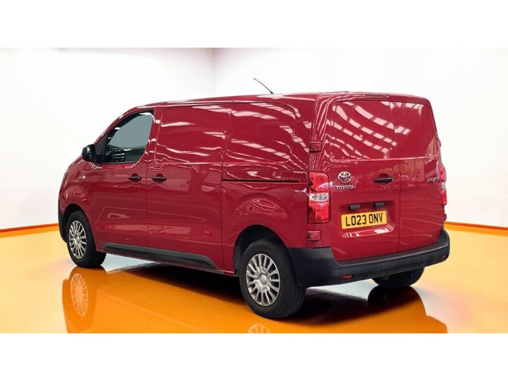 Toyota PROACE D Icon U3203 Ulez LO23ONV Red #3