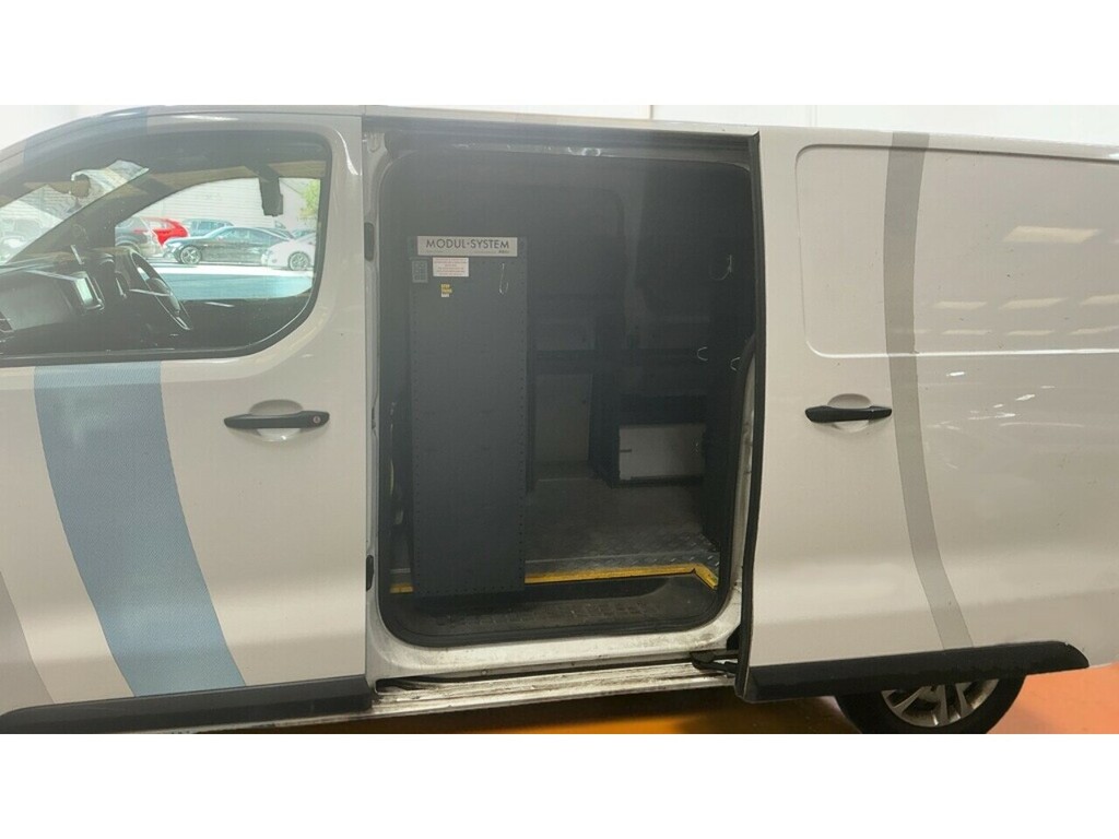 Vauxhall Vivaro Turbo D 3100 Dynamic U3202 Ulez White #4