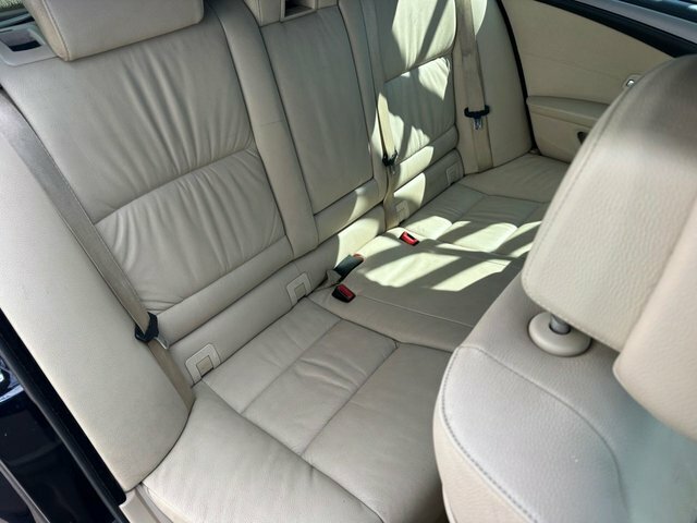 BMW 5 Series Series White #10